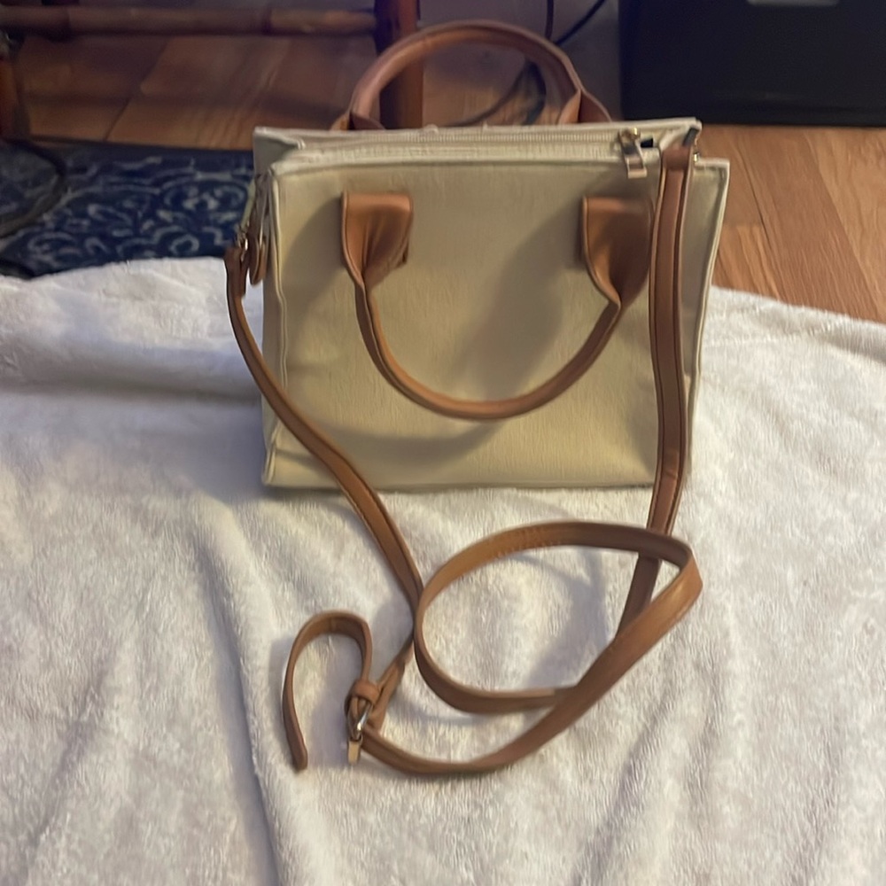 Cross body purse